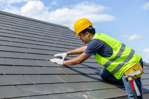 Best Local Roofing Companies  in Fairfax, IA
